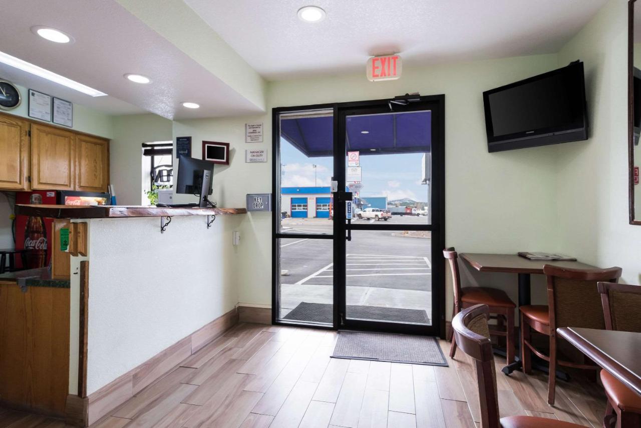 Econo Lodge Inn & Suites Williams - Grand Canyon Area Eksteriør bilde