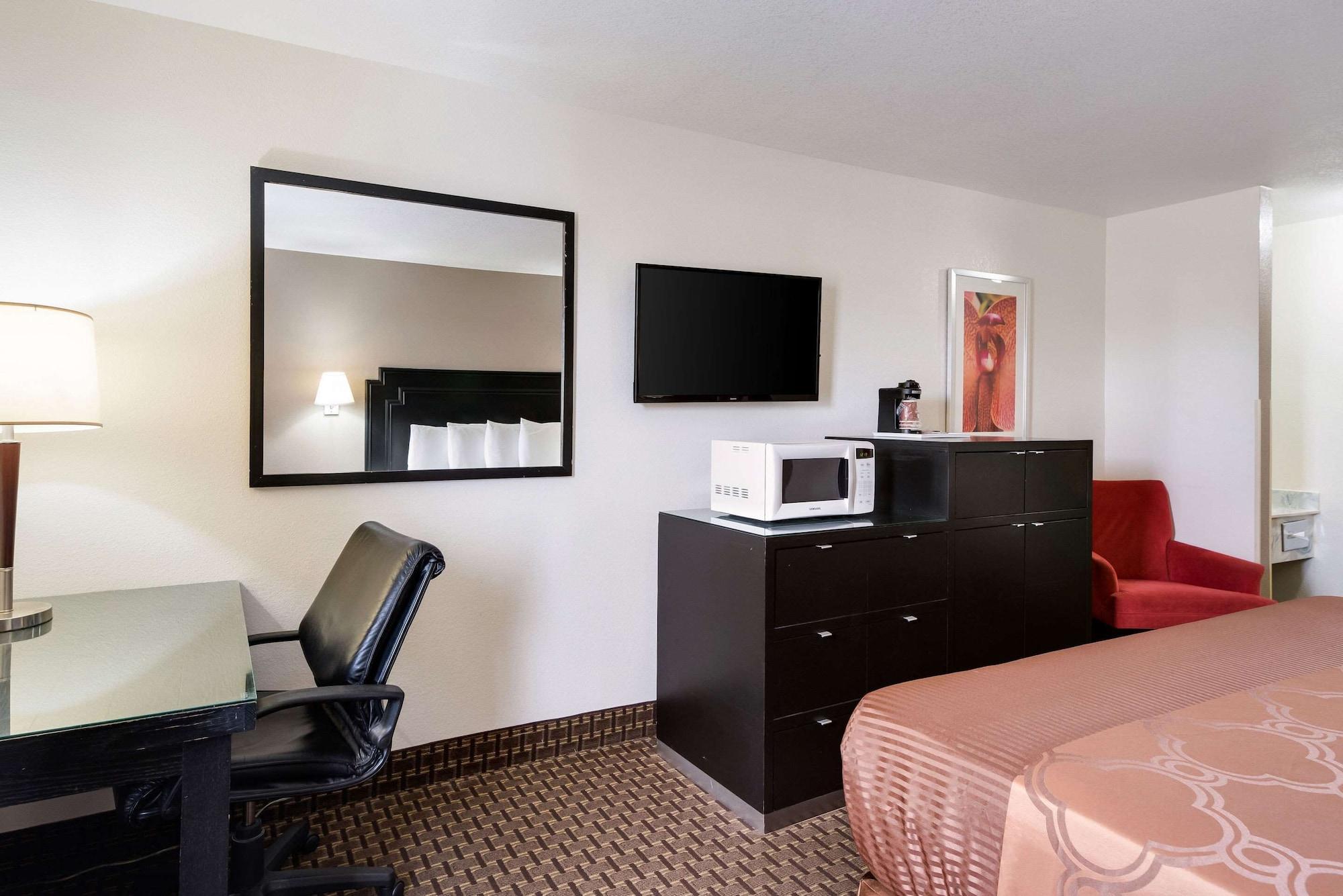 Econo Lodge Inn & Suites Williams - Grand Canyon Area Eksteriør bilde