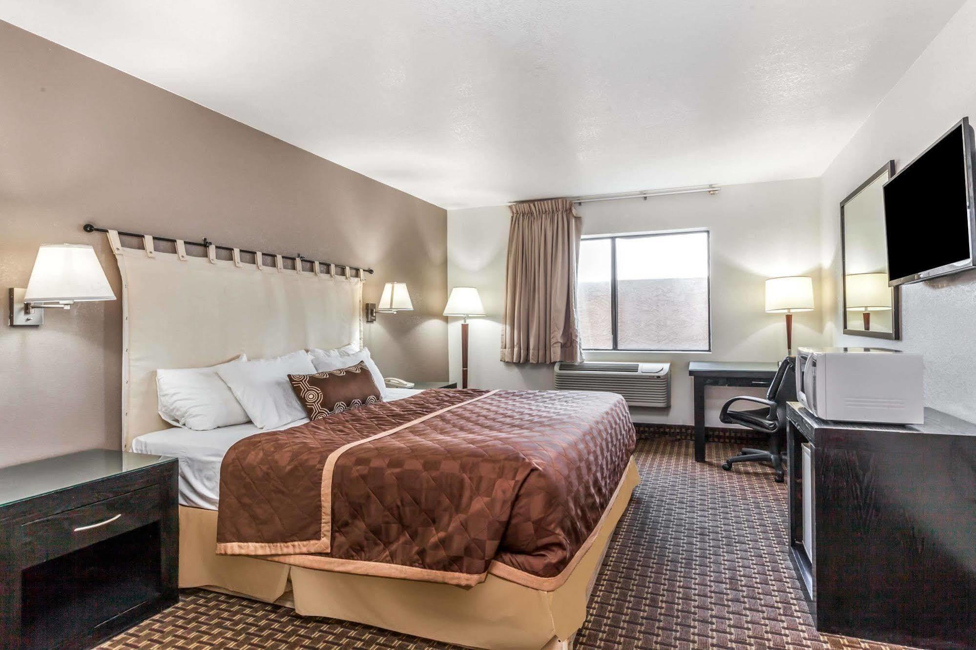 Econo Lodge Inn & Suites Williams - Grand Canyon Area Eksteriør bilde