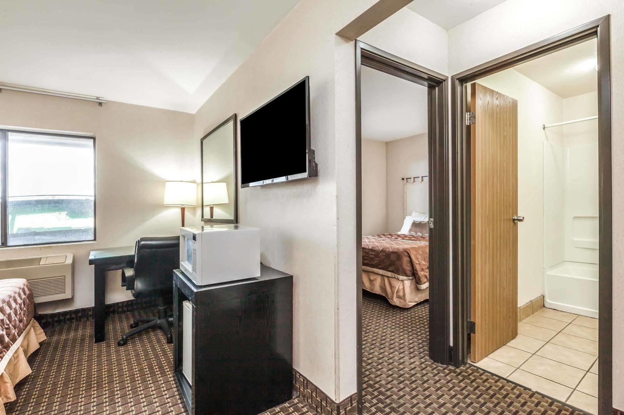 Econo Lodge Inn & Suites Williams - Grand Canyon Area Eksteriør bilde